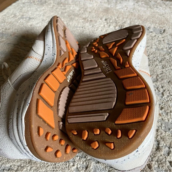 Taos Footwear Beige and Cream Sneakers - Picture 10 of 11